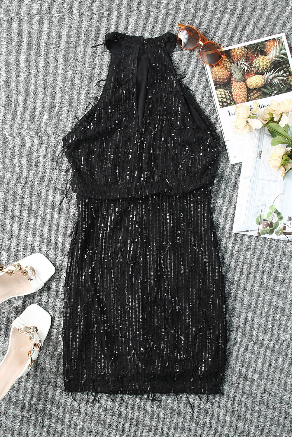 Mini vestido negro con flecos y lentejuelas - EBEPEX